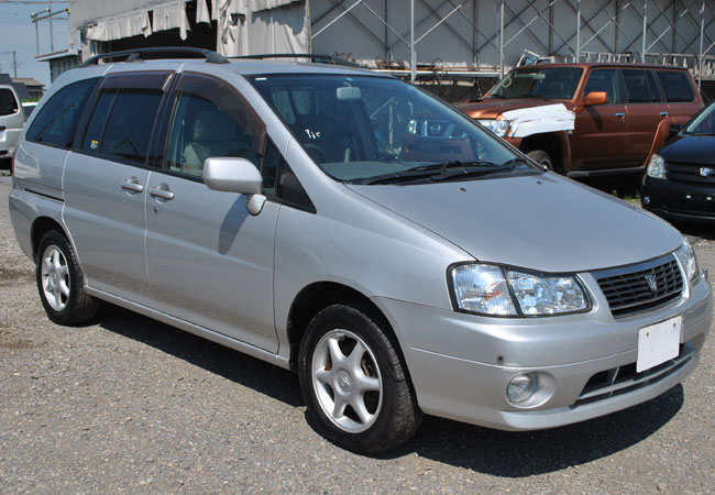 Nissan liberty 1999