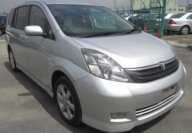 Toyota ISIS