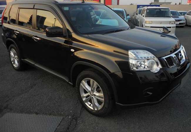 Nissan X-TRAIL