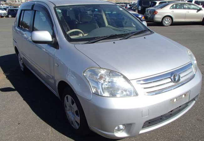 Toyota RAUM