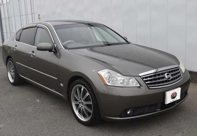 Nissan FUGA