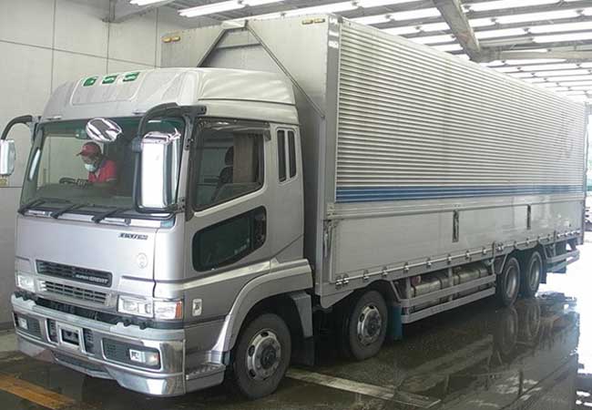 Mitsubishi SUPER GREAT