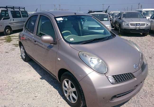 Nissan MARCH