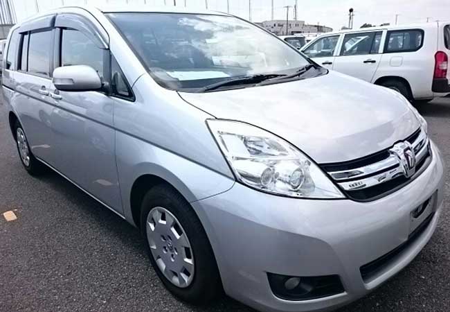 Toyota ISIS