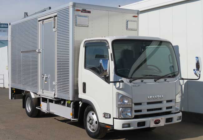 Isuzu ELF
