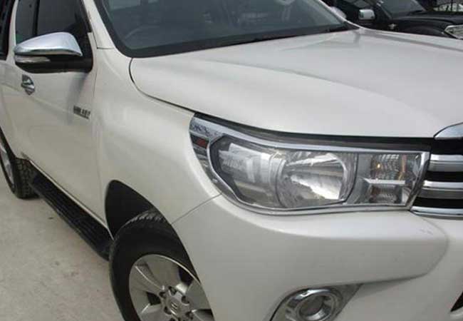 Toyota HILUX REVO