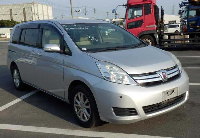 Toyota ISIS