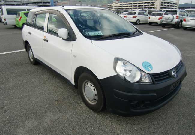 Nissan AD Van