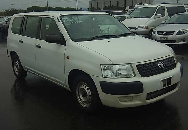 Toyota Succeed Van