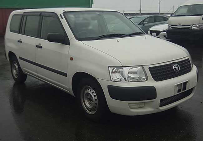 Toyota Succeed Van