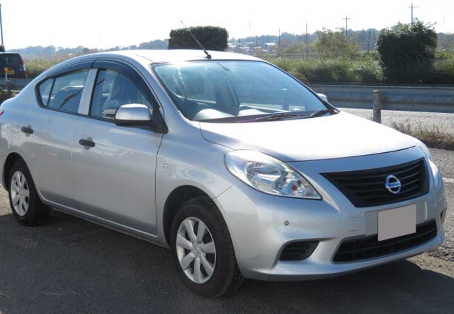 Nissan TIIDA LATIO