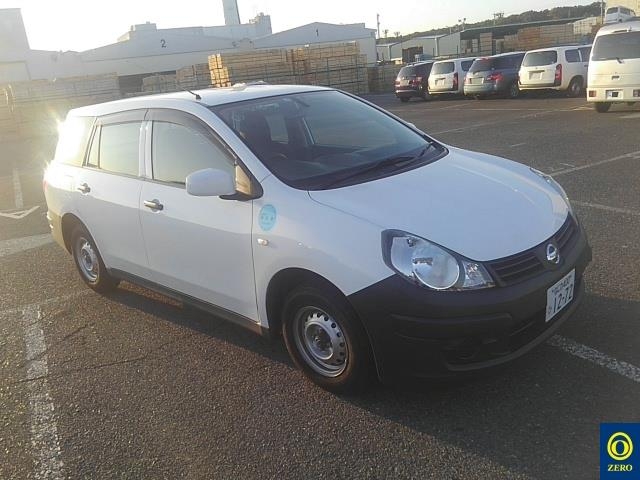 Nissan AD Van