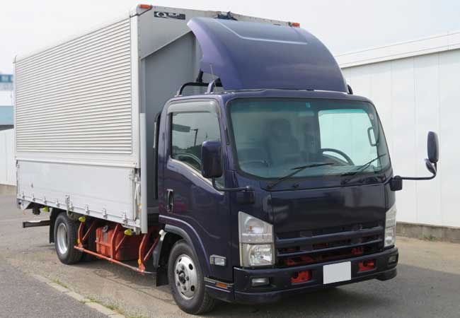 Isuzu ELF
