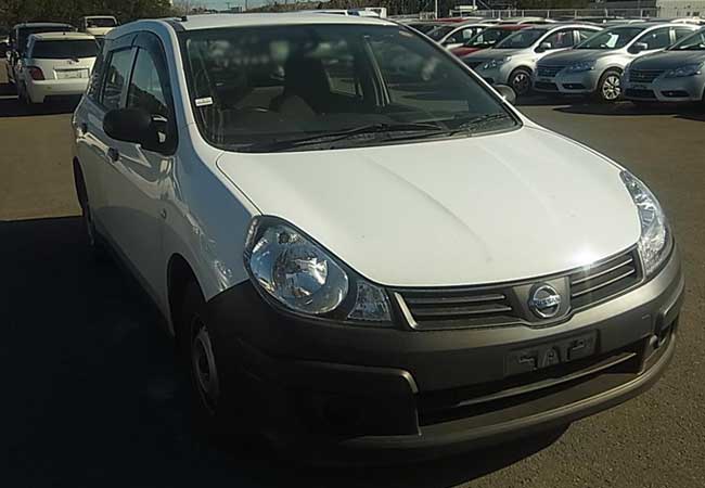 Nissan AD Van
