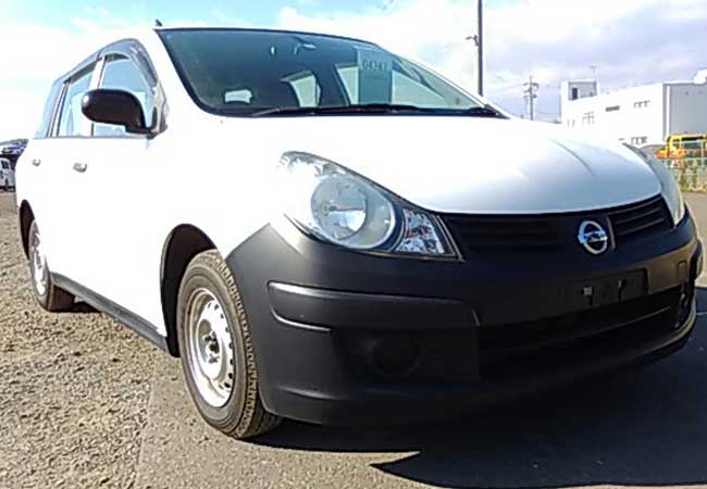 Nissan AD Van