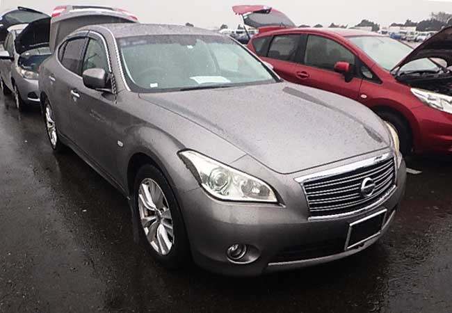 Nissan FUGA