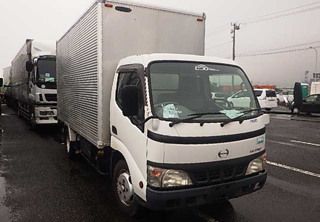 Hino DUTRO