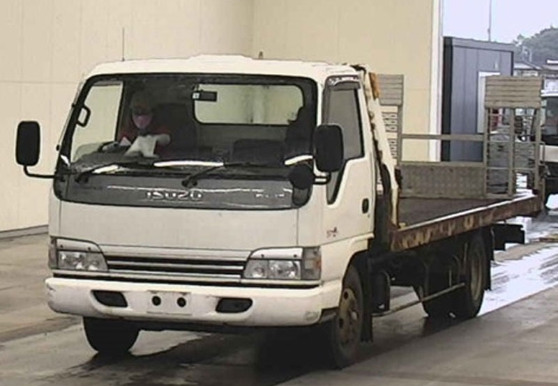 Isuzu / Elf 2002