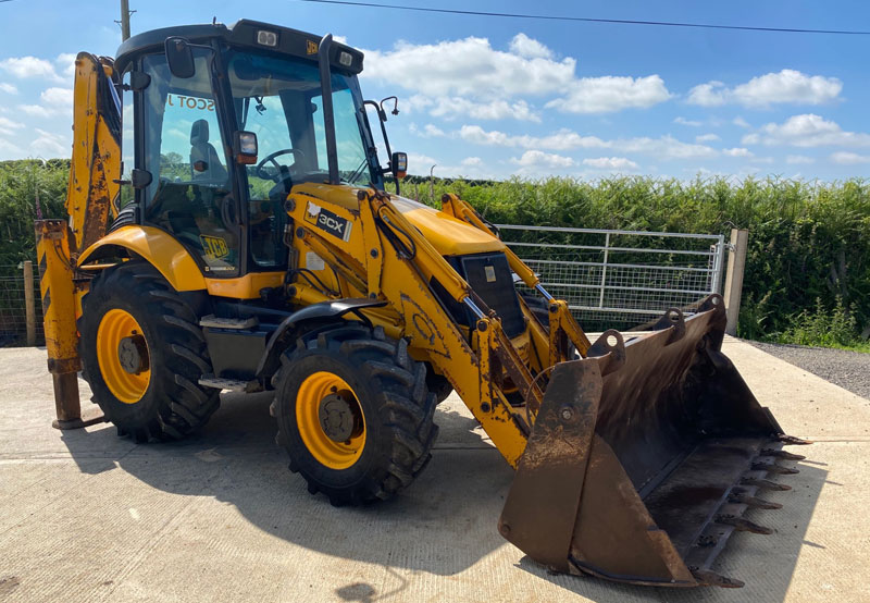 Used JCB 3CX Backhoe Loader Machinery 2006 model in Yellow Used Cars