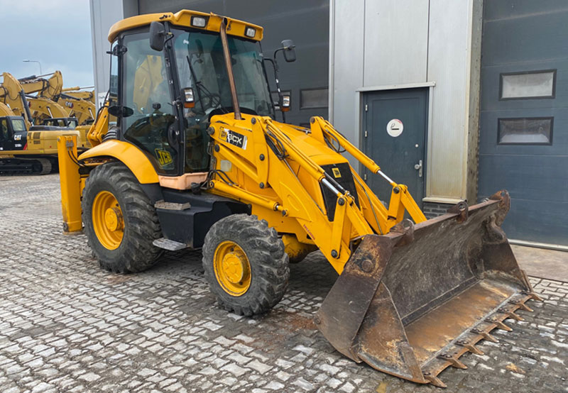 Used JCB 3CX Backhoe Loader Machinery 2004 model in Yellow Used Cars