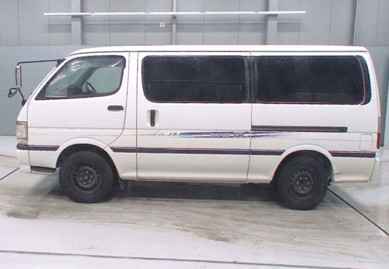 Toyota Hiace Van 66130