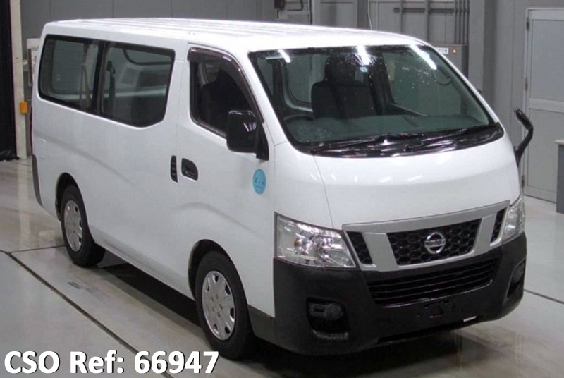 Nissan / Caravan 2013