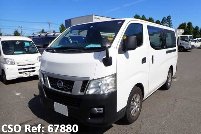 Nissan / Caravan 2013