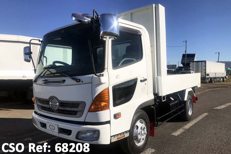 Used Hino Ranger Trucks 2005 model in White | Used Cars Stock 68208 ...