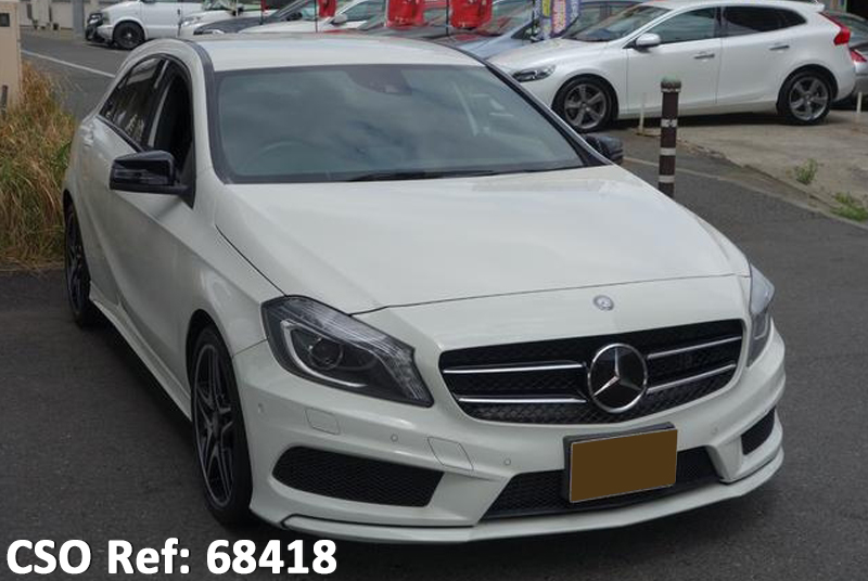 Used Mercedes Benz ACLASS Hatchbacks 2014 model in White Used Cars
