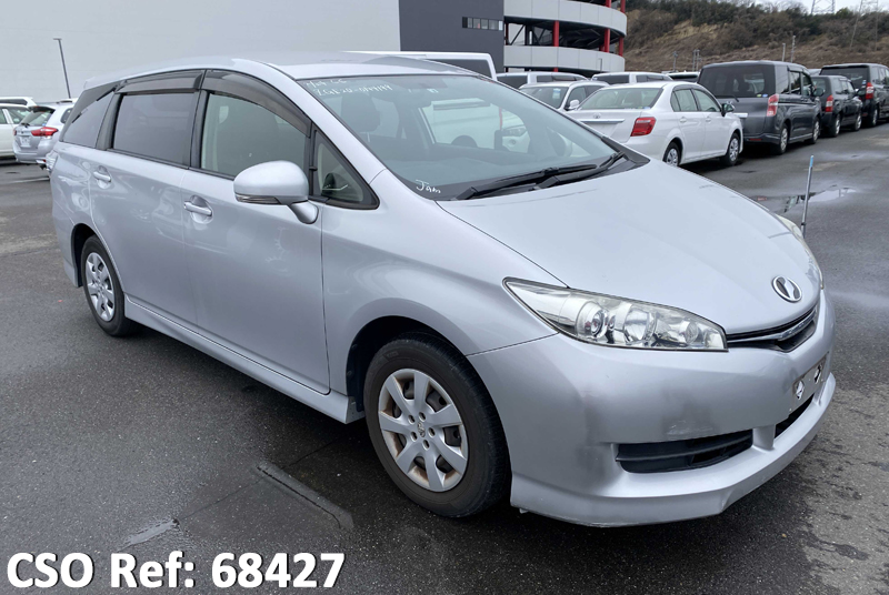 Toyota / Wish 2013