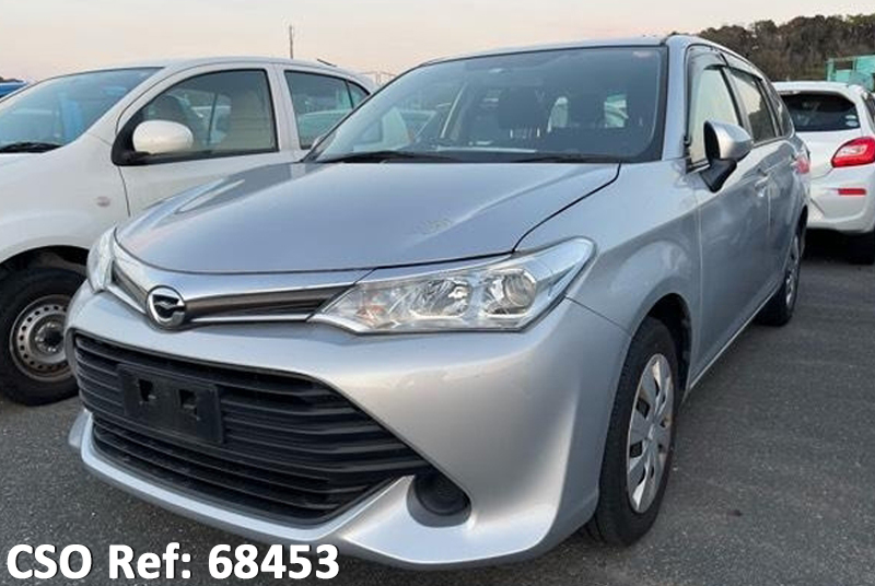 Toyota / Corolla Fielder 2017