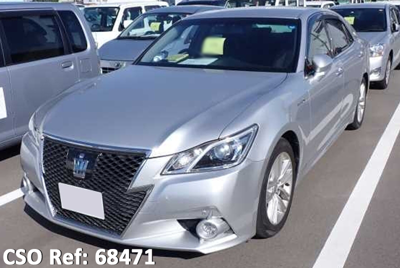 Toyota / Crown 2014