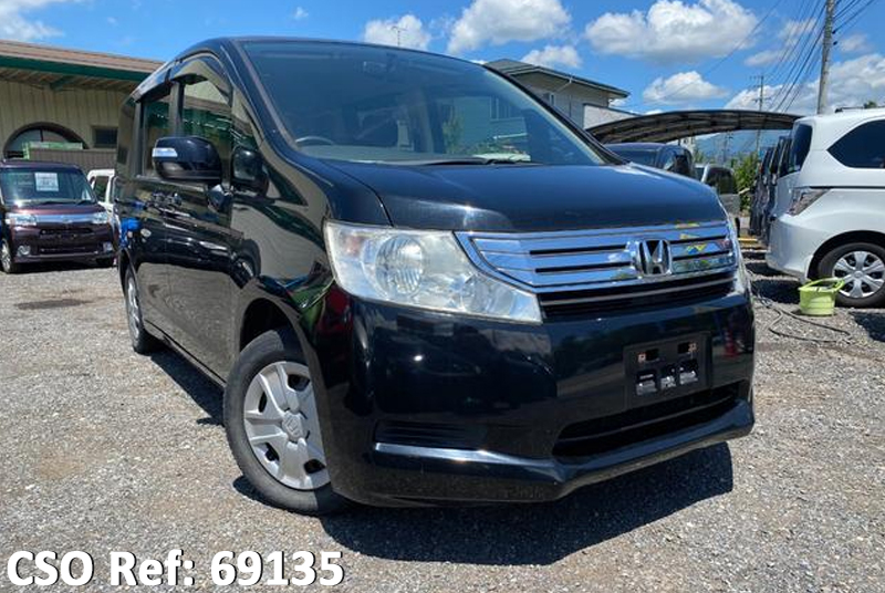 Honda / Step Wagon 2010