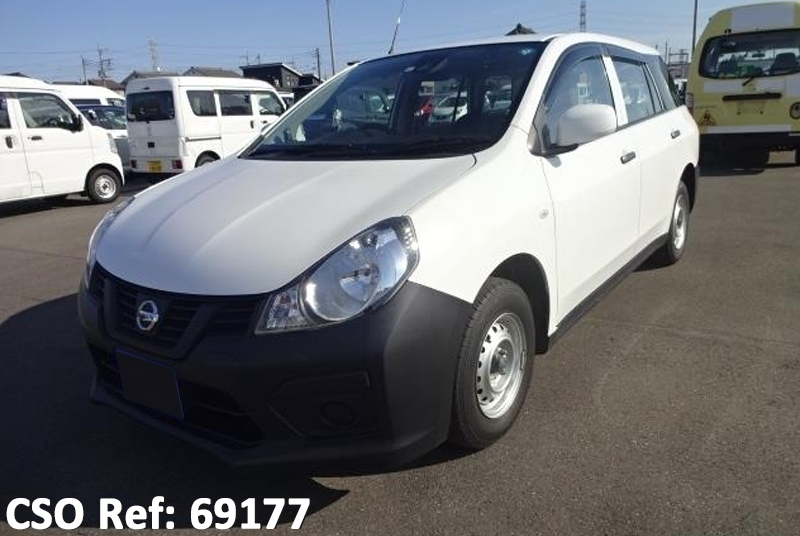 Nissan / AD Van 2017
