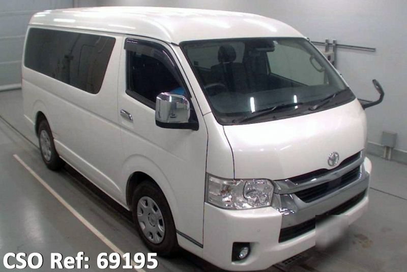 Toyota / Hiace 2021