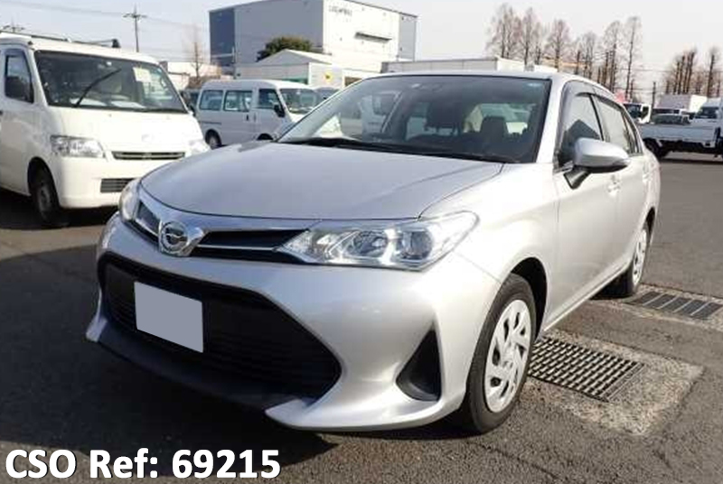 Toyota / Corolla Axio 2018