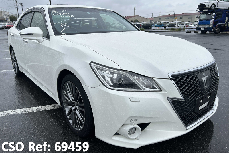 Toyota / Crown 2014