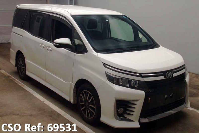 Toyota voxy 2014 White
