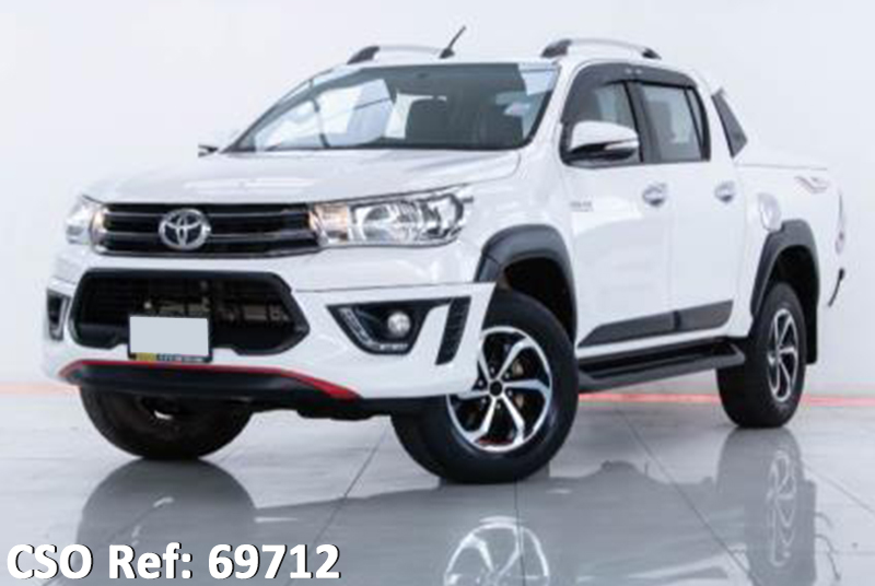 Toyota / Hilux Revo 2016