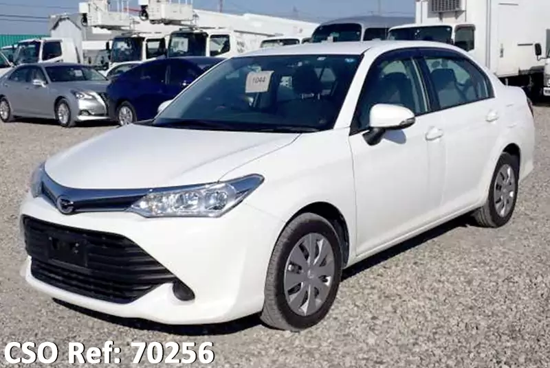 Toyota / Corolla Axio 2015