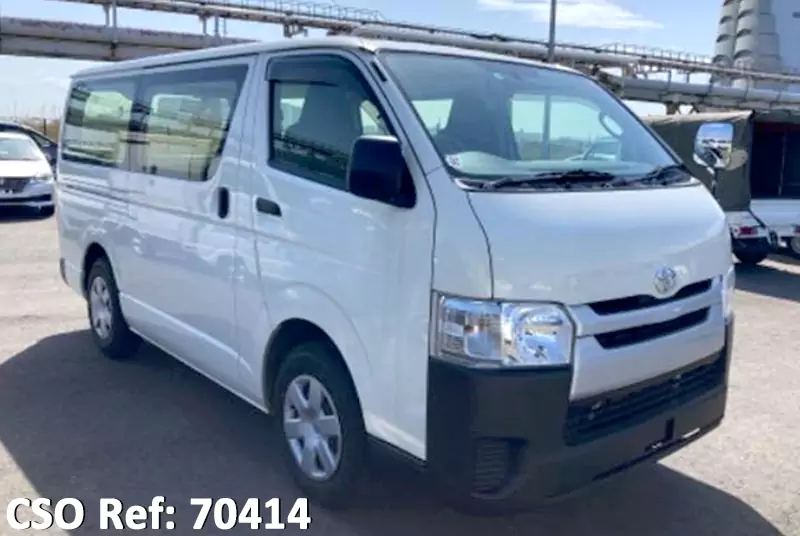 Toyota / Hiace Van 2015