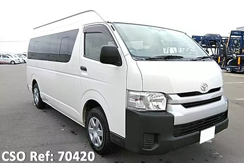 Toyota / Hiace 2016