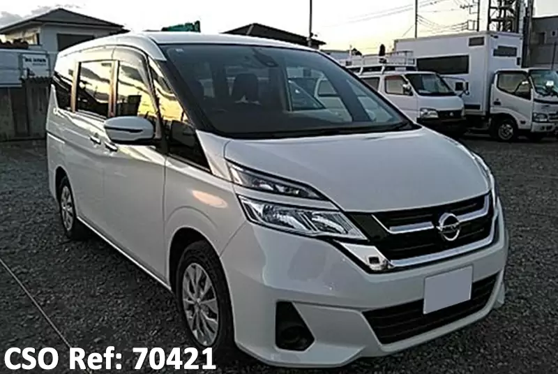 Nissan / Serena 2018