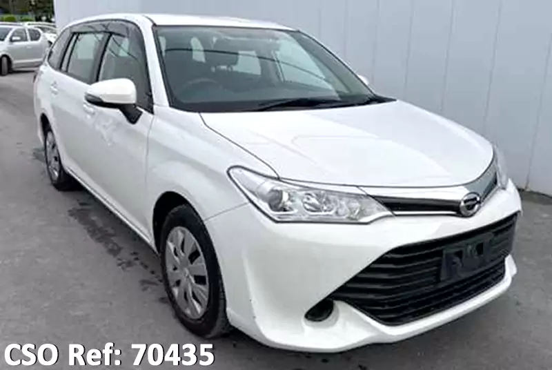 Toyota / Corolla Fielder 2015