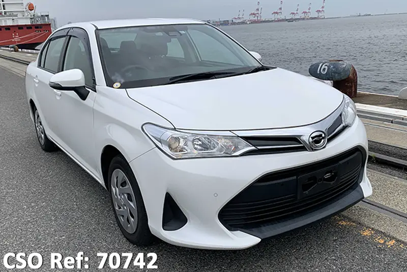 Toyota / Corolla Axio 2018