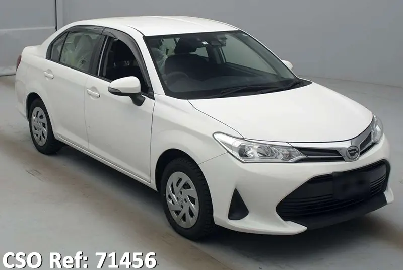 Toyota / Corolla Axio 2018