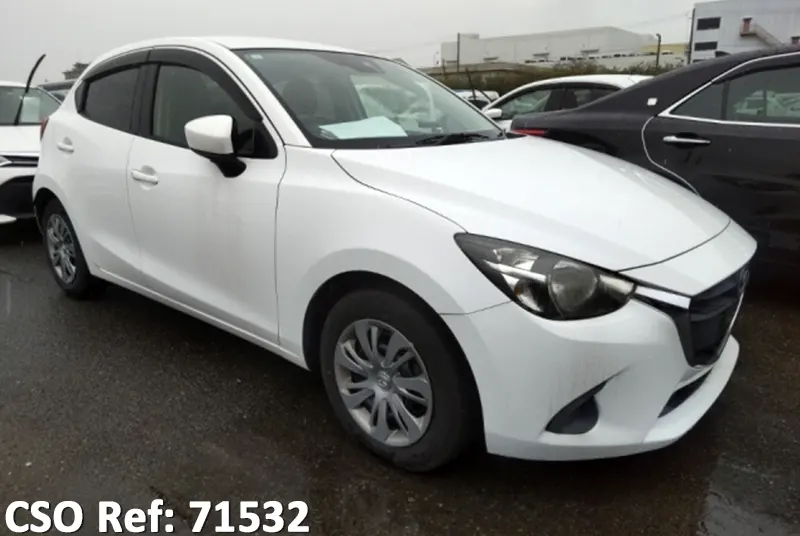 Mazda / Demio 2015