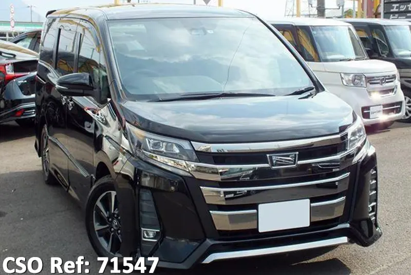 Toyota / Noah 2017