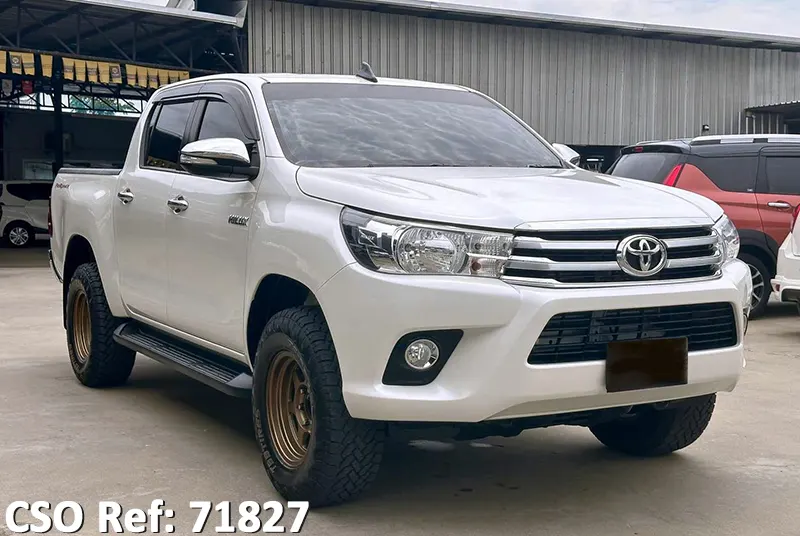 Toyota / Hilux Revo 2016
