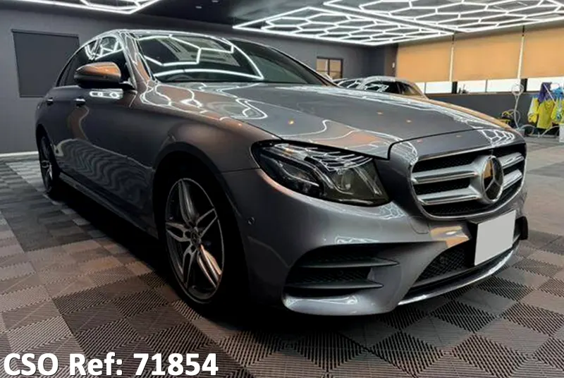 Mercedes Benz / E-CLASS  2017